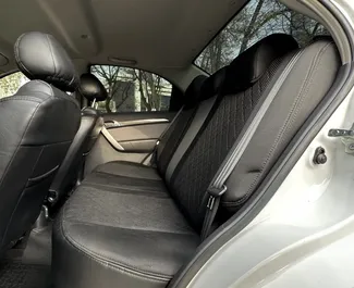 Benzine motor van 1,5L van Chevrolet Aveo 2022 te huur in Tasjkent.