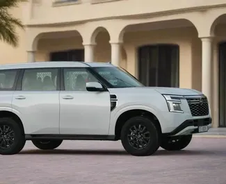 Autohuur Nissan Patrol 2025 in in de VAE, met Benzine brandstof en 400 pk ➤ Vanaf 750 AED per dag.