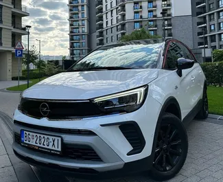 Autohuur Opel Crossland 2021 in in Servië, met Benzine brandstof en 130 pk ➤ Vanaf 49 EUR per dag.
