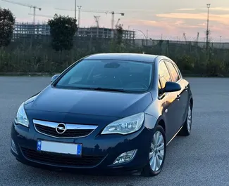 Autohuur Opel Astra #13177 Handmatig in Durrës, uitgerust met 1,7L motor ➤ Van Deni in Albanië.