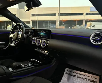 Verhuur Mercedes-Benz CLA250. Comfort, Premium Auto te huur in de VAE ✓ Borg van Borg van 2500 AED ✓ Verzekeringsmogelijkheden TPL.