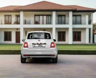 Fiat 500 2024 met Vooraandrijving systeem, beschikbaar in Dubai.