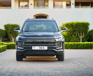Vooraanzicht van een huurauto JAC JS4 in Dubai, Verenigde Arabische Emiraten ✓ Auto #13272. ✓ Transmissie Automatisch TM ✓ 0 beoordelingen.