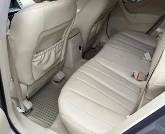 Benzine motor van 3,7L van Infiniti QX70 2019 te huur in Tbilisi.