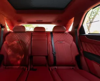 Autohuur Bentley Bentayga #13571 Automatisch in Dubai, uitgerust met 4,0L motor ➤ Van Mohammad in de VAE.