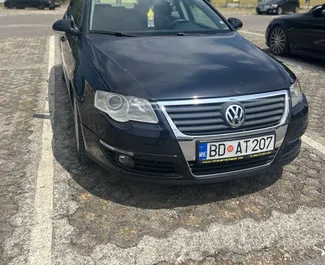 Verhuur Volkswagen Passat. Comfort, Premium Auto te huur in Montenegro ✓ Borg van Borg van 50 EUR ✓ Verzekeringsmogelijkheden TPL, CDW, SCDW, Diefstal, Buitenland.