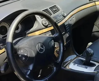 Autohuur Mercedes-Benz E220 #13387 Automatisch op de luchthaven van Tirana, uitgerust met 65,0L motor ➤ Van Marina in Albanië.