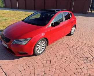 Autohuur SEAT Leon 2016 in in Montenegro, met Diesel brandstof en 77 pk ➤ Vanaf 40 EUR per dag.