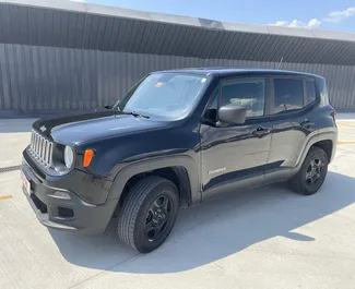 Verhuur Jeep Renegade. Economy, Comfort, Crossover Auto te huur in Georgië ✓ Borg van Borg van 100 GEL ✓ Verzekeringsmogelijkheden TPL, CDW, Passagiers.