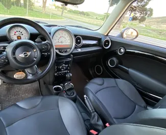 Mini Cooper S 2016 met Aandrijving op alle wielen systeem, beschikbaar in Tbilisi.