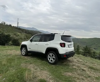 Verhuur Jeep Renegade. Economy, Comfort, Crossover Auto te huur in Georgië ✓ Borg van Borg van 100 GEL ✓ Verzekeringsmogelijkheden TPL.