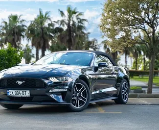 Autohuur Ford Mustang Cabrio 2019 in in Georgië, met Benzine brandstof en 317 pk ➤ Vanaf 315 GEL per dag.