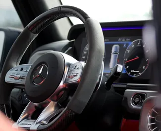 Benzine motor van 4,0L van Mercedes-Benz G63 AMG 2022 te huur in Dubai.