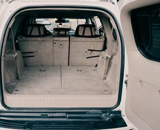 Autohuur Toyota Land Cruiser Prado 2013 in in Oezbekistan, met Benzine brandstof en 234 pk ➤ Vanaf 90 USD per dag.