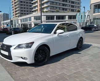 Vooraanzicht van een huurauto Lexus GS350 in Bakoe, Azerbeidzjan ✓ Auto #11949. ✓ Transmissie Automatisch TM ✓ 0 beoordelingen.