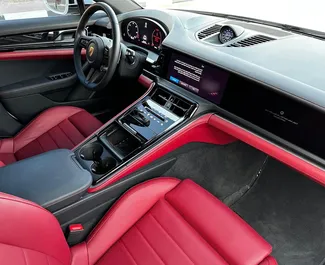 Autohuur Porsche Panamera #13331 Automatisch in Dubai, uitgerust met 2,9L motor ➤ Van Mohammad in de VAE.