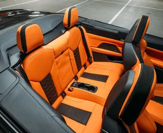 Autohuur BMW M4 Competition 2022 in in de VAE, met Benzine brandstof en 503 pk ➤ Vanaf 1200 AED per dag.
