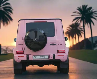 Verhuur Mercedes-Benz G63 AMG. Premium, Luxe, SUV Auto te huur in de VAE ✓ Borg van Borg van 2500 AED ✓ Verzekeringsmogelijkheden TPL.