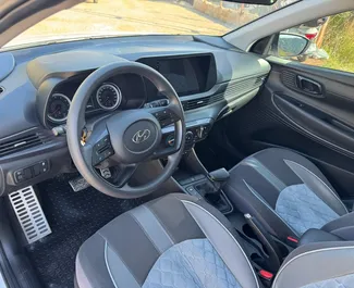 Verhuur Hyundai Bayon. Economy, Comfort, Crossover Auto te huur in Turkije ✓ Borg van Borg van 200 USD ✓ Verzekeringsmogelijkheden TPL, FDW, Diefstal, Geen storting.