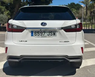 Lexus RX 450 2017 beschikbaar voor verhuur in Alicante, met een kilometerlimiet van 250 km/dag.