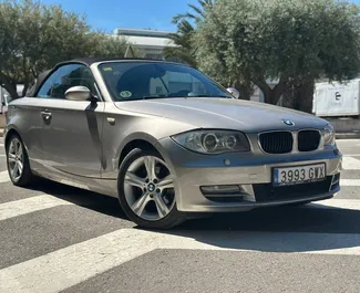 Diesel motor van L van BMW 120d Cabrio 2010 te huur in Alicante.