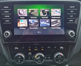 Benzine motor van 1,6L van Skoda Octavia 2020 te huur in Minsk.