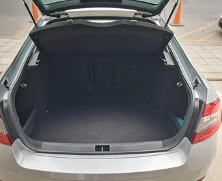 Autohuur Skoda Octavia 2021 in in Cyprus, met Benzine brandstof en 140 pk ➤ Vanaf 38 EUR per dag.