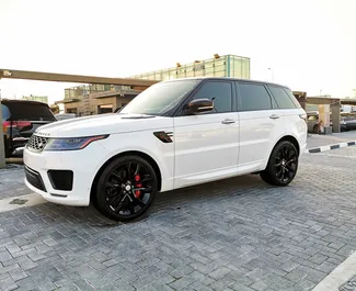 Vooraanzicht van een huurauto Land Rover Range Rover Sport in Dubai, Verenigde Arabische Emiraten ✓ Auto #13632. ✓ Transmissie Automatisch TM ✓ 0 beoordelingen.