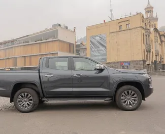 Autohuur Mitsubishi L200 2023 in in Georgië, met Diesel brandstof en 184 pk ➤ Vanaf 299 GEL per dag.