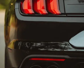 Autohuur Ford Mustang Cabrio 2022 in in Georgië, met Benzine brandstof en 310 pk ➤ Vanaf 355 GEL per dag.
