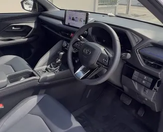 Autohuur Toyota Yaris Cross 2024 in in Thailand, met Hybride brandstof en 116 pk ➤ Vanaf 900 THB per dag.