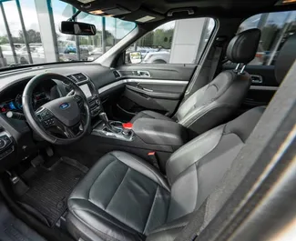 Verhuur Ford Explorer. Comfort, Premium, Crossover Auto te huur in Georgië ✓ Borg van Zonder Borg ✓ Verzekeringsmogelijkheden TPL, SCDW, FDW, Passagiers, Diefstal, Geen storting.