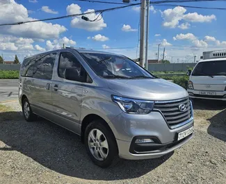 Autohuur Hyundai Grand Starex #13969 Automatisch in Koetaisi, uitgerust met 2,5L motor ➤ Van Naili in Georgië.