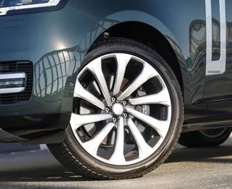 Benzine motor van 3,0L van Land Rover Range Rover 2024 te huur in Dubai.