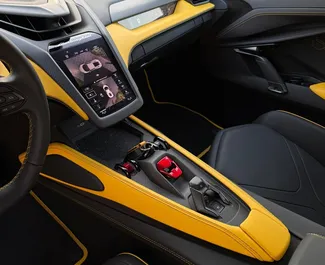 Verhuur Lamborghini Aventador. Premium, Luxe Auto te huur in de VAE ✓ Borg van Borg van 2500 AED ✓ Verzekeringsmogelijkheden TPL.