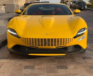 Vooraanzicht van een huurauto Ferrari Roma in Dubai, Verenigde Arabische Emiraten ✓ Auto #13586. ✓ Transmissie Automatisch TM ✓ 0 beoordelingen.