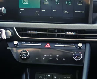 Verhuur Hyundai Sonata. Comfort, Premium Auto te huur in de VAE ✓ Borg van Borg van 2500 AED ✓ Verzekeringsmogelijkheden TPL.