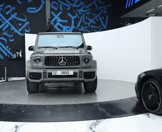 Vooraanzicht van een huurauto Mercedes-Benz G63 in Dubai, Verenigde Arabische Emiraten ✓ Auto #13590. ✓ Transmissie Automatisch TM ✓ 0 beoordelingen.