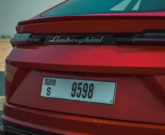Lamborghini Urus 2022 met Aandrijving op alle wielen systeem, beschikbaar in Dubai.