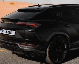 Autohuur Lamborghini Urus 2023 in in de VAE, met Benzine brandstof en 641 pk ➤ Vanaf 2435 AED per dag.