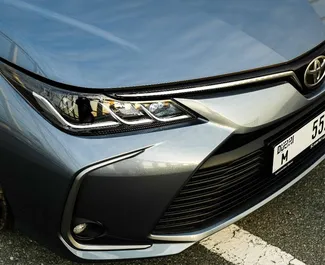 Autohuur Toyota Corolla Sedan 2025 in in de VAE, met Benzine brandstof en 169 pk ➤ Vanaf 120 AED per dag.
