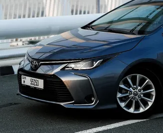 Toyota Corolla Sedan 2025 met Vooraandrijving systeem, beschikbaar in Dubai.