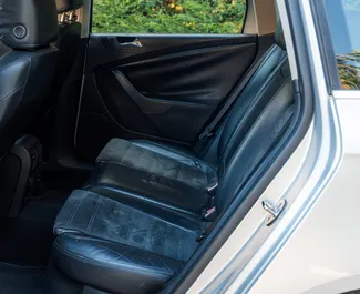 Verhuur Volkswagen Passat Variant. Comfort, Premium Auto te huur in Albanië ✓ Borg van Zonder Borg ✓ Verzekeringsmogelijkheden TPL.