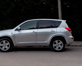 Autohuur Toyota Rav4 2007 in in Albanië, met Diesel brandstof en 150 pk ➤ Vanaf 22 EUR per dag.