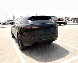 Verhuur Land Rover Range Rover Velar. Comfort, Premium, Crossover Auto te huur in de VAE ✓ Borg van Borg van 2500 AED ✓ Verzekeringsmogelijkheden TPL.