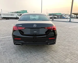Autohuur Mercedes-Benz C-Class 2024 in in de VAE, met Benzine brandstof en 255 pk ➤ Vanaf 500 AED per dag.
