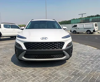 Autohuur Hyundai Kona 2023 in in de VAE, met Benzine brandstof en 147 pk ➤ Vanaf 150 AED per dag.
