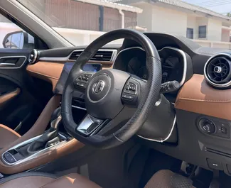 Verhuur MG ZS. Economy, Comfort, Crossover Auto te huur in Thailand ✓ Borg van Borg van 7000 THB ✓ Verzekeringsmogelijkheden TPL, CDW, SCDW, FDW, Diefstal, Jonge.