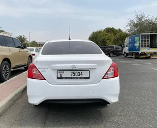 Autohuur Nissan Sunny 2024 in in de VAE, met Benzine brandstof en 110 pk ➤ Vanaf 47 AED per dag.