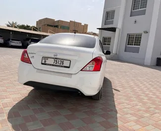 Autohuur Nissan Sunny 2024 in in de VAE, met Benzine brandstof en 110 pk ➤ Vanaf 88 AED per dag.